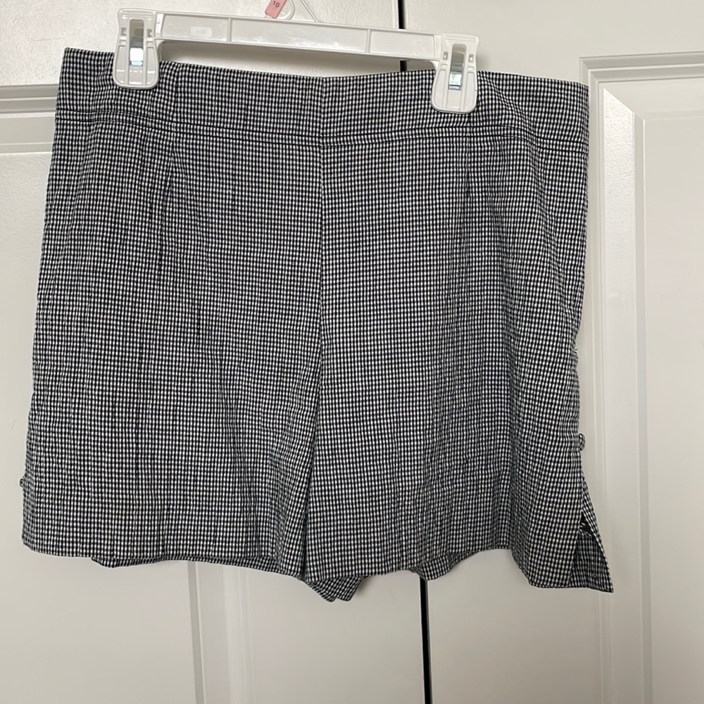 Club Monaco plaid summer shorts